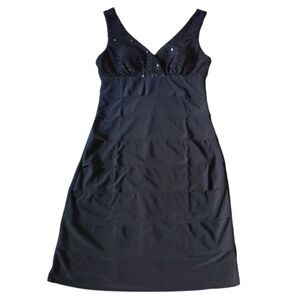WOMEN'S BLACK COCKTAIL V-NECK DRESS WITH SEQUIN DETAILS SIZE 9/10 JUNIORS